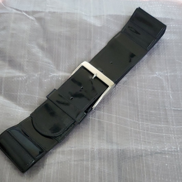 The Limited belt - Picture 1 of 1